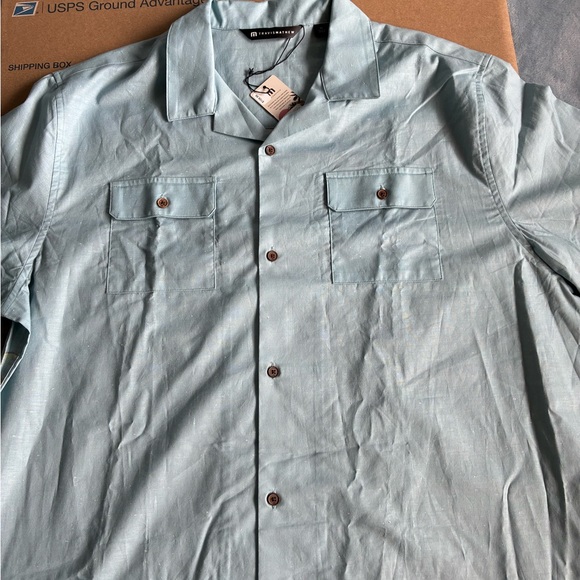 Travis Mathew Windy Bay Short Sleeve Dusty Blue Button-Up Shirt Size XL NWT - Picture 5 of 11